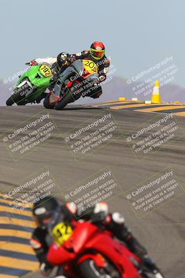 media/Oct-08-2023-CVMA (Sun) [[dbfe88ae3c]]/Race 3 Amateur Supersport Middleweight/